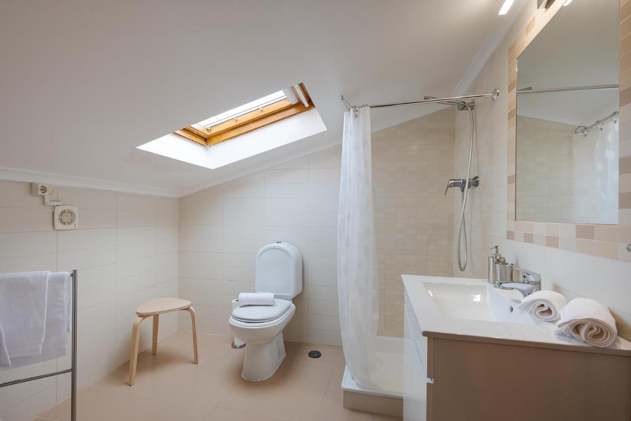 Central Gem IV - Lisbon Trendy Santos District With Dedicated Workspace Exterior foto